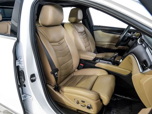 Used 2018 Cadillac XTS Platinum FWD image 33