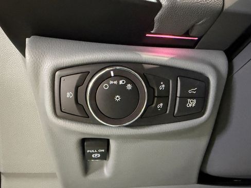 Used 2019 Lincoln Nautilus Reserve AWD/4WD image 16