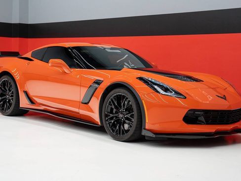 Used 2019 Chevrolet Corvette Z06 RWD image 70