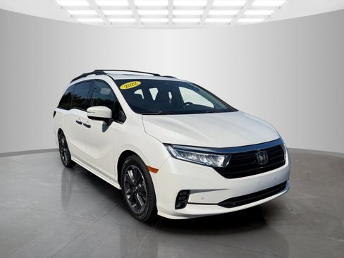 Used 2022 Honda Odyssey Elite image 5