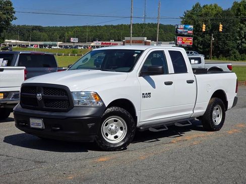 Used 2016 RAM 1500 Tradesman w/ Popular Equipment Group AWD/4WD image 2