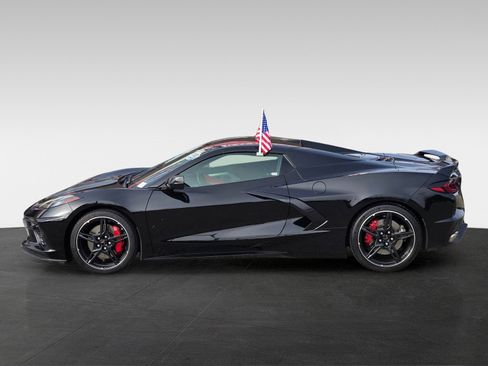 Used 2023 Chevrolet Corvette Stingray Premium Conv w/ Z51 Performance Package image 8