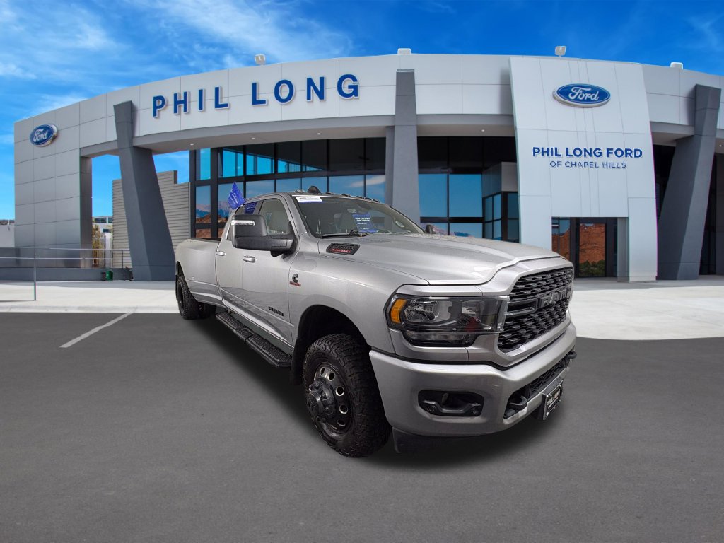 Used 2023 RAM 3500 Big Horn w/ Night Edition AWD/4WD image 7