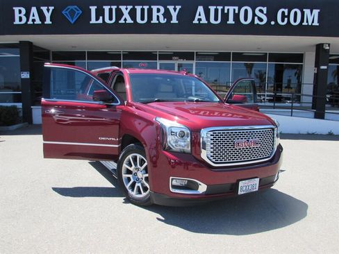 Used 2016 GMC Yukon Denali w/ Open Road Package RWD image 40