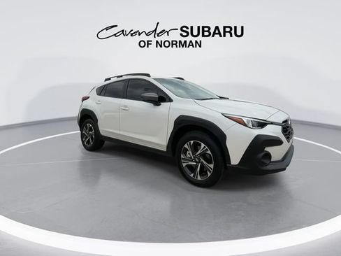 Used 2026 Subaru Crosstrek 2.5i Premium AWD/4WD image 3