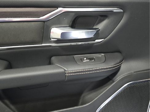 New 2026 RAM 1500 Laramie w/ Chrome Appearance Group AWD/4WD image 12