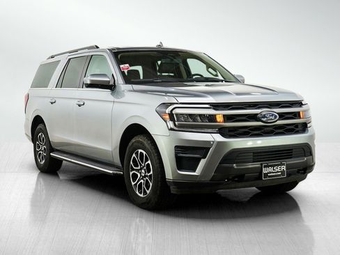 Used 2023 Ford Expedition Max XLT AWD/4WD image 7