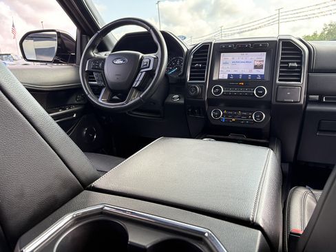 Used 2021 Ford Expedition Limited AWD/4WD image 28