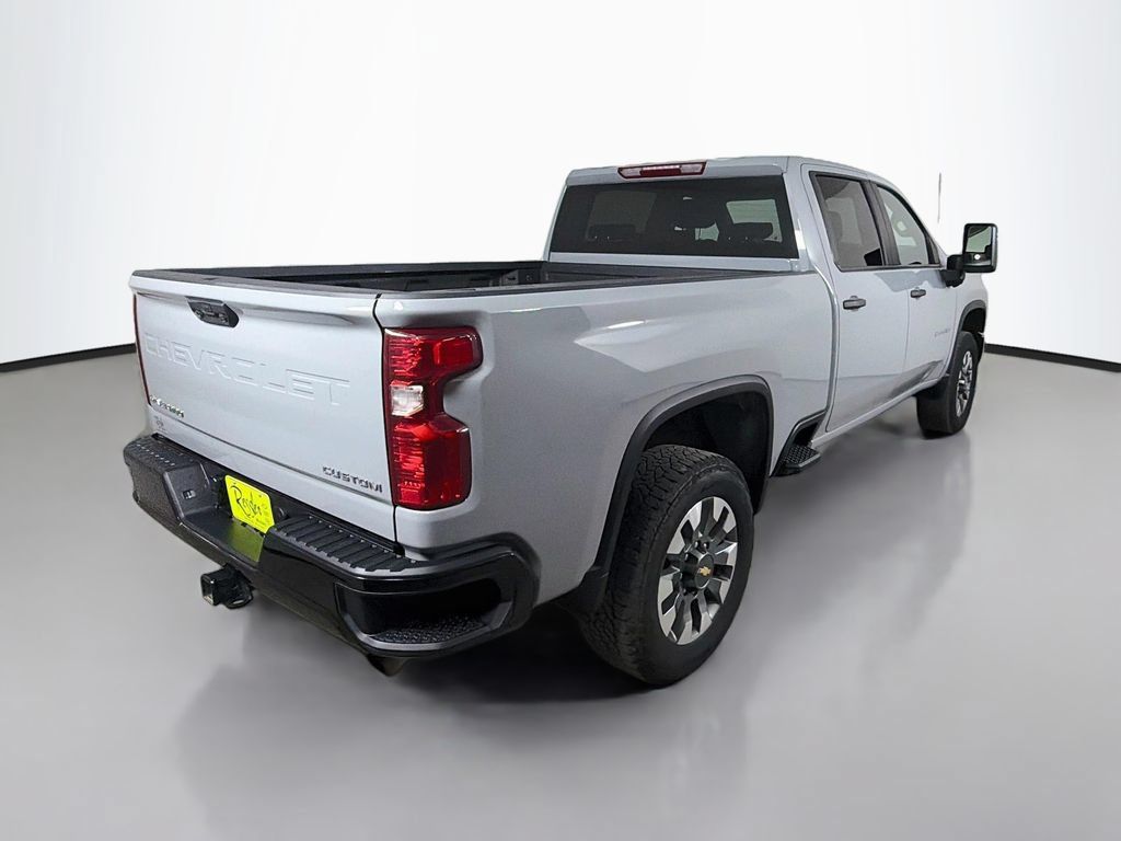 Used 2025 Chevrolet Silverado 2500 Custom w/ Custom Convenience Package AWD/4WD image 6
