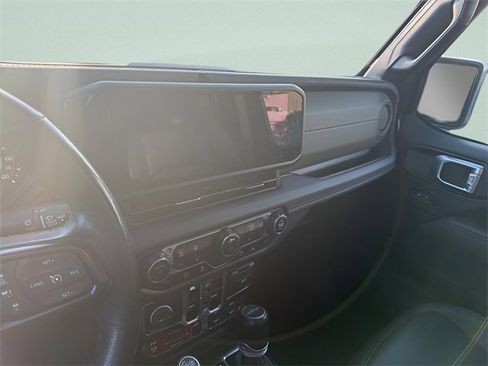 Used 2024 Jeep Gladiator Mojave image 9