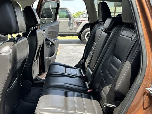Used 2017 Ford Escape Titanium FWD image 29