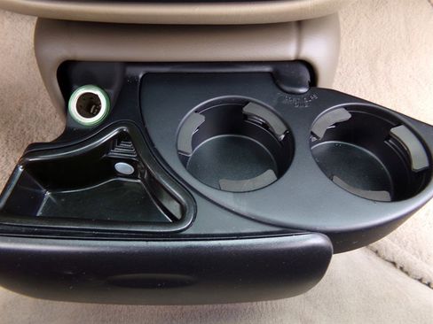 Used 2001 Lincoln Continental image 54