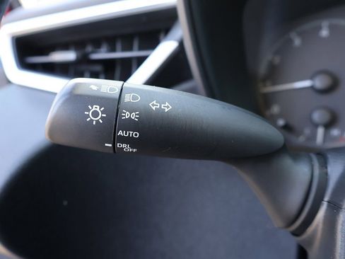 Used 2023 Toyota Corolla LE image 35