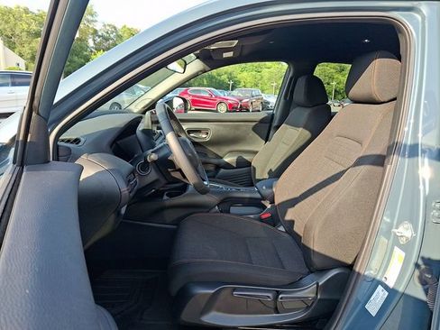 Used 2024 Honda HR-V Sport image 14