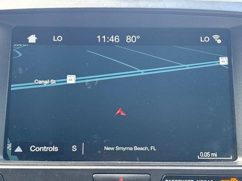 Used 2018 Ford Explorer XLT w/ Equipment Group 202A image 24