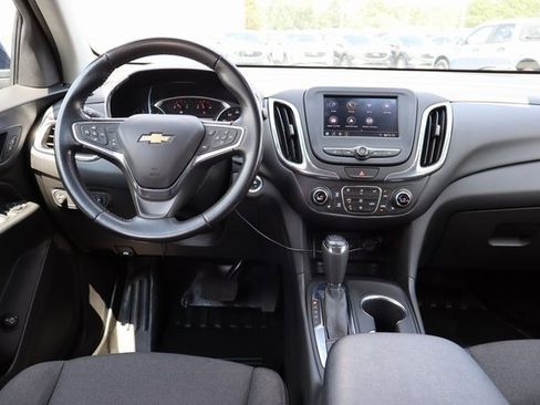Used 2021 Chevrolet Equinox LT image 5
