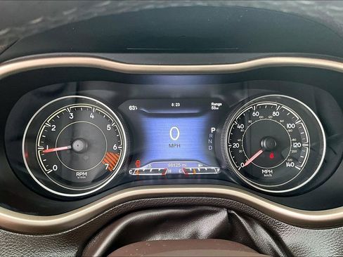 Used 2014 Jeep Cherokee Trailhawk w/ Leather Interior Group image 13