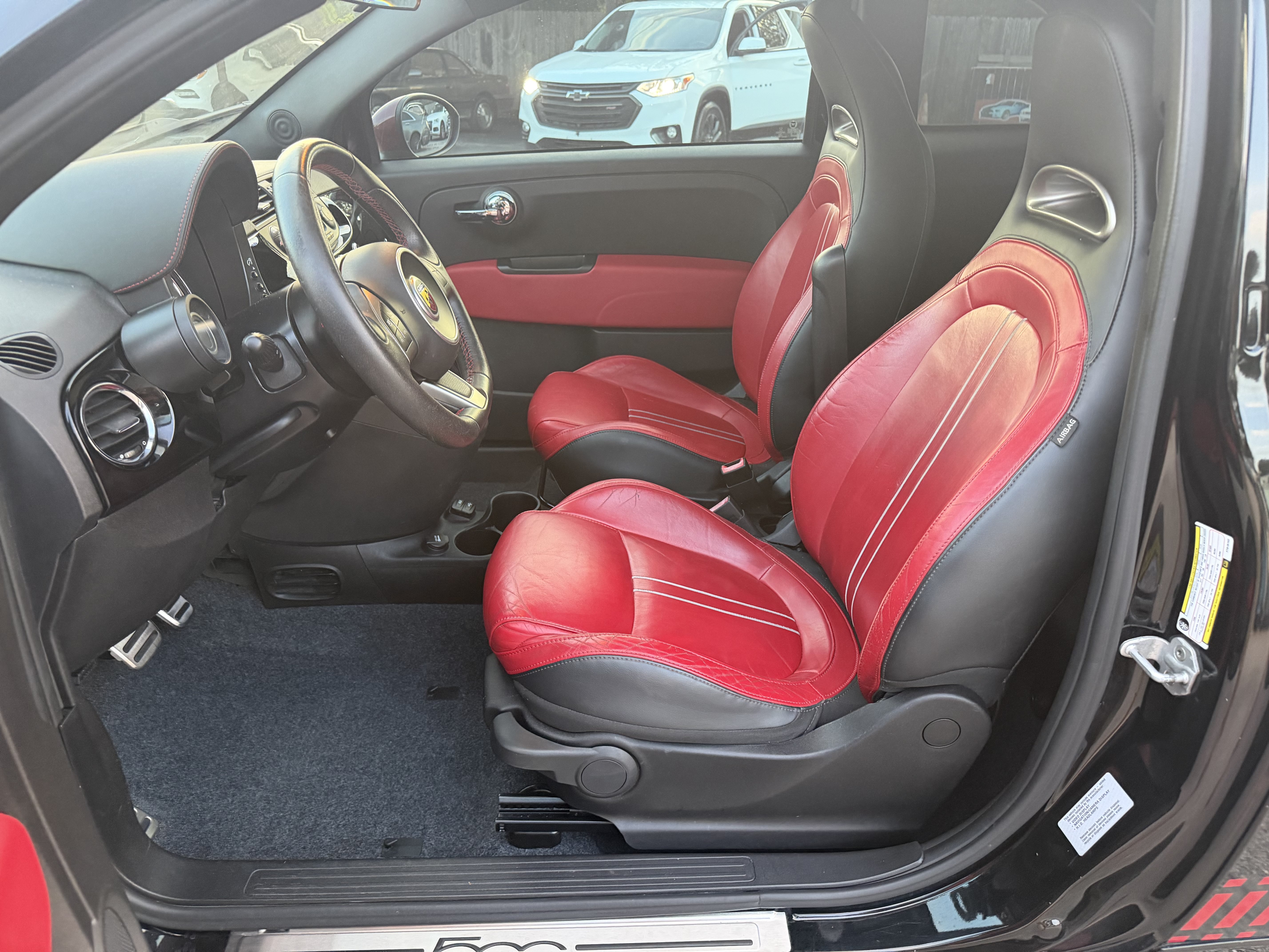 Used 2015 FIAT 500 Abarth w/ Beats Audio Package FWD image 12