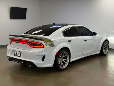 Used 2023 Dodge Charger Scat Pack RWD image 8