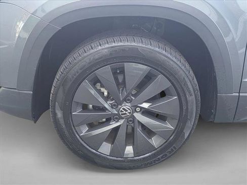 Used 2024 Volkswagen Taos S image 22