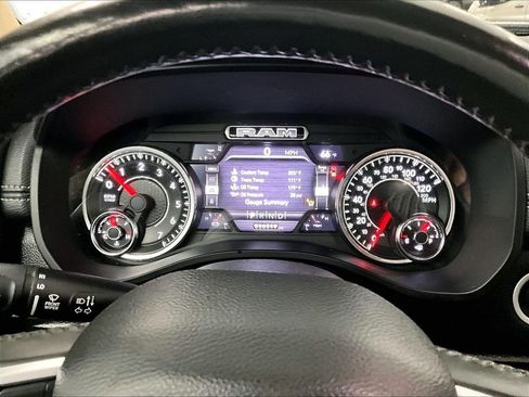 Used 2021 RAM 1500 Laramie AWD/4WD image 25
