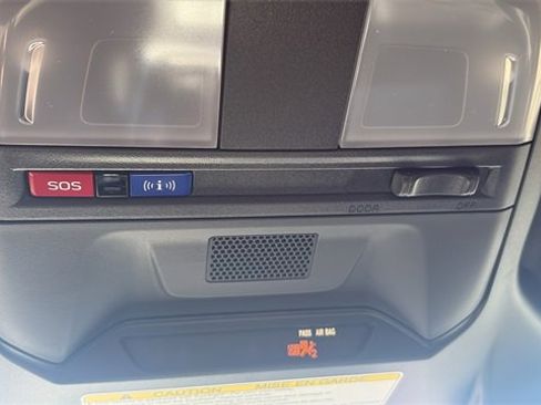 New 2025 Toyota GR86 Premium image 16