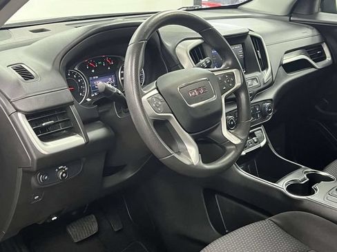 Used 2024 GMC Terrain SLE FWD image 13