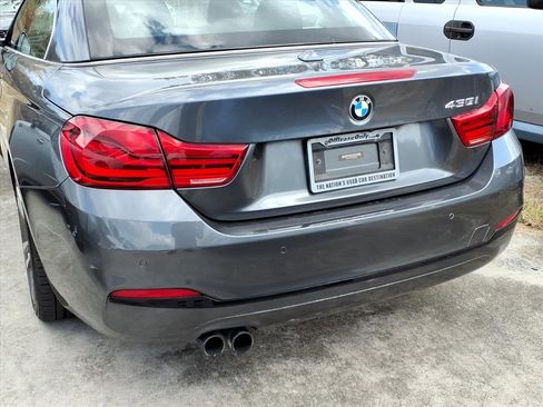 Used 2018 BMW 430i Convertible image 8