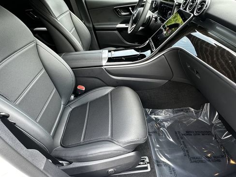 Certified 2026 Mercedes-Benz GLC 300 image 15