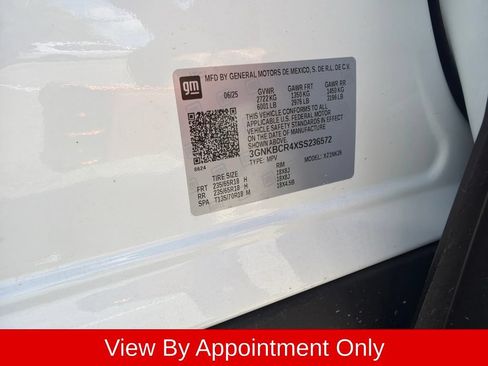 Used 2025 Chevrolet Blazer LT FWD image 5