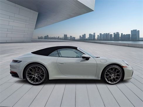 Used 2021 Porsche 911 Carrera image 7