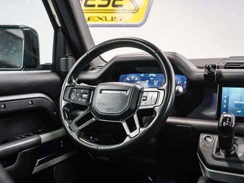 Used 2020 Land Rover Defender 110 HSE image 15