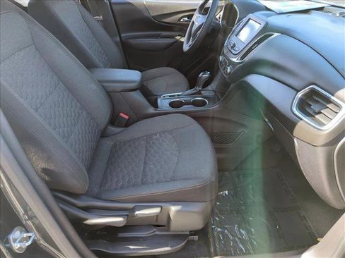 Used 2018 Chevrolet Equinox LT image 20