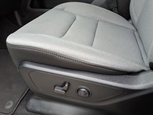 Used 2025 RAM 1500 Big Horn image 14