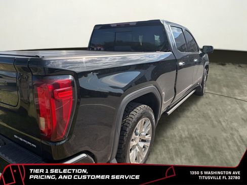 Used 2023 GMC Sierra 1500 Denali w/ Technology Package AWD/4WD image 13