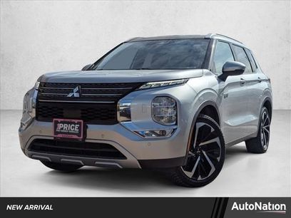 Used 2023 Mitsubishi Outlander SE