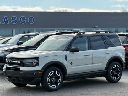 Used 2024 Ford Bronco Sport Outer Banks w/ Tech Package image 35