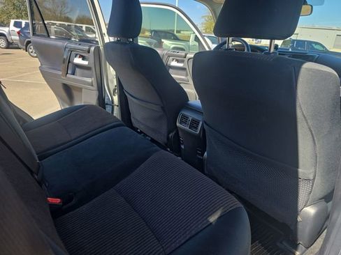 Used 2019 Toyota 4Runner TRD Off-Road image 11