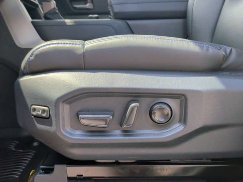 Used 2026 Toyota Sequoia Platinum AWD/4WD image 14