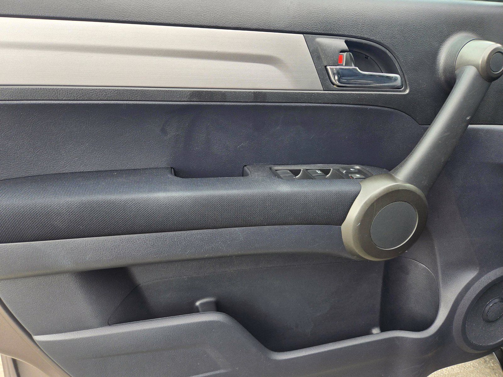 Used 2011 Honda CR-V SE image 15