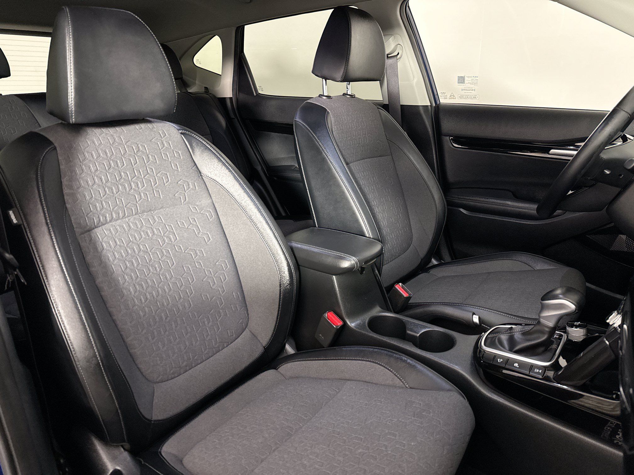 Used 2024 Kia Seltos S AWD/4WD image 35