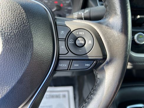 Used 2024 Toyota Corolla SE FWD image 15