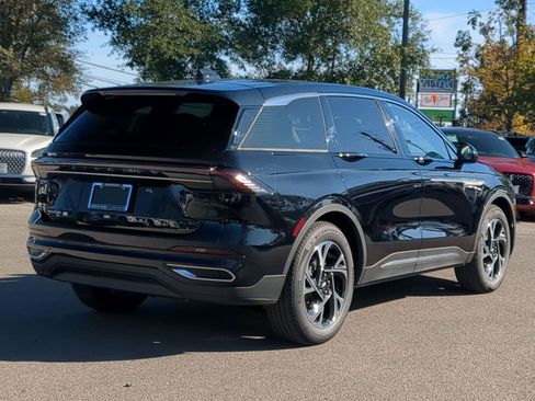 New 2026 Lincoln Nautilus Premier w/ Equipment Group 102A image 3