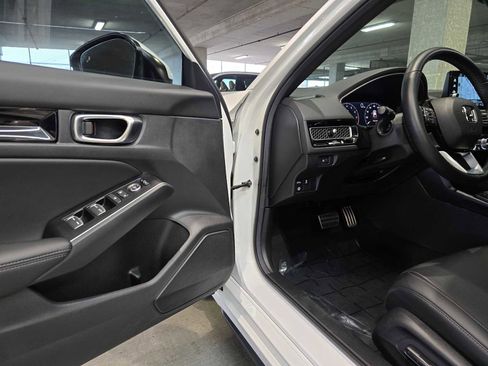 Used 2024 Honda Civic Sport Touring image 25