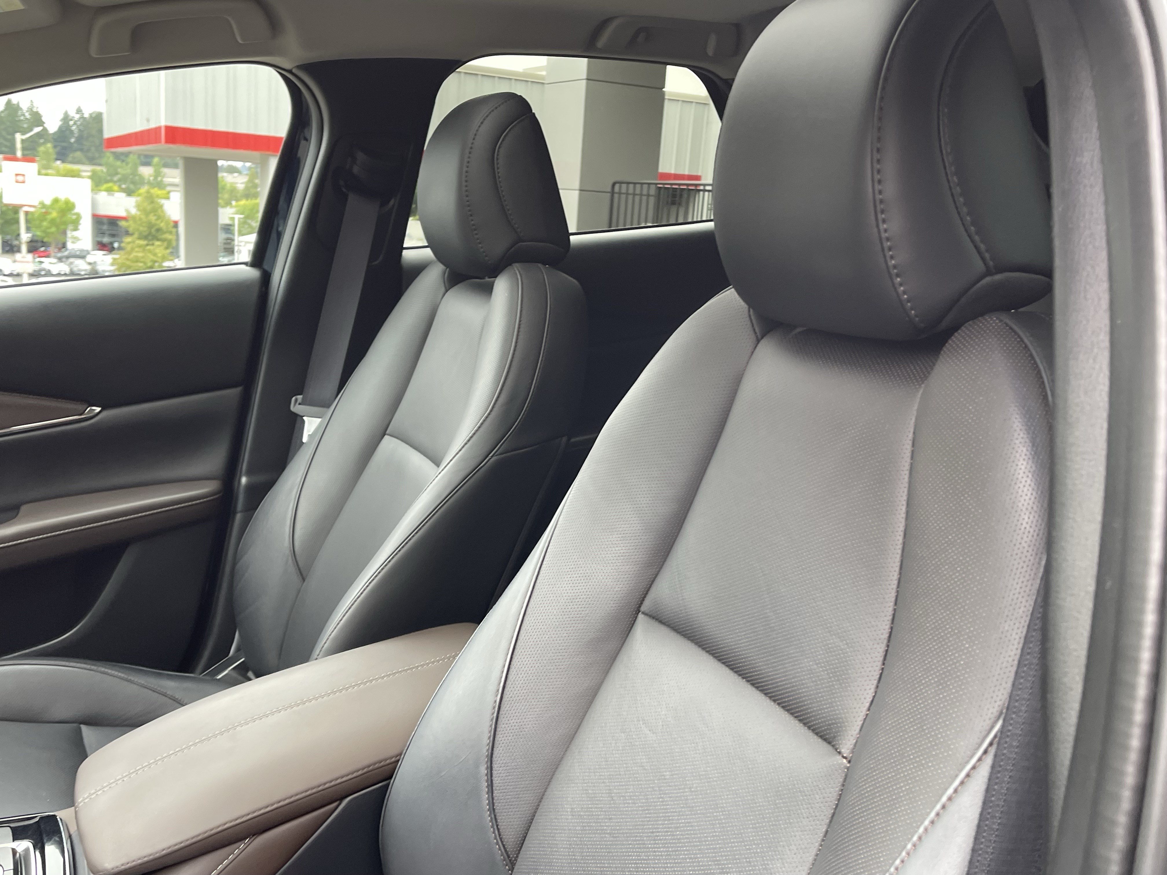 Used 2021 MAZDA CX-30 AWD 2.5 S w/ Premium Package image 19