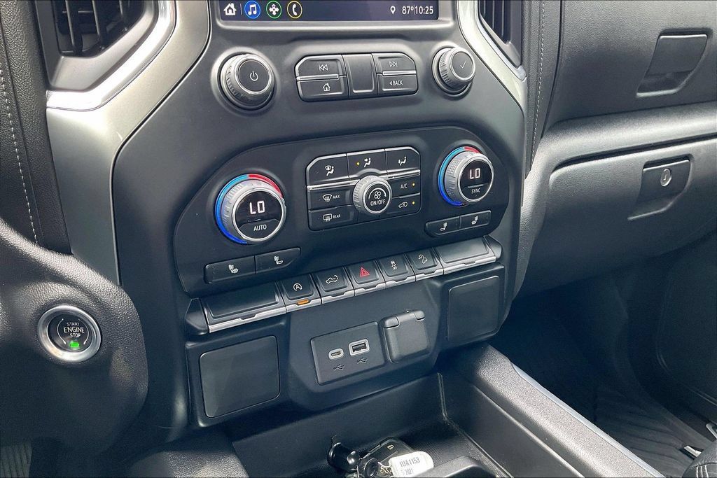 Used 2021 Chevrolet Silverado 1500 RST AWD/4WD image 32