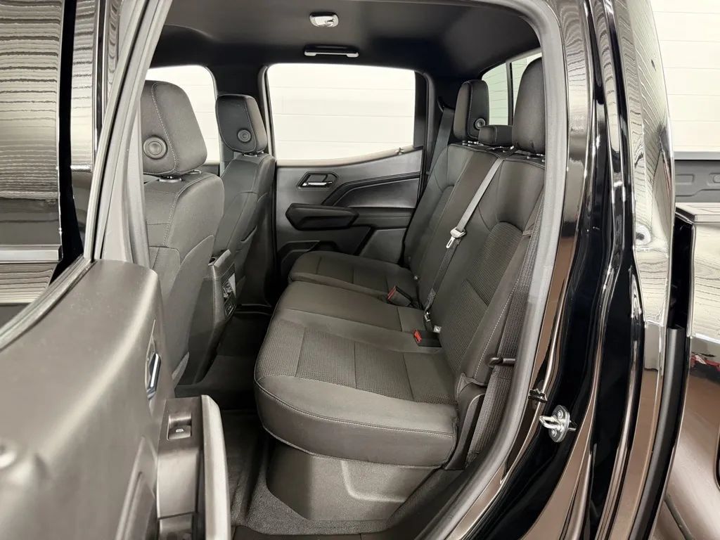Used 2023 GMC Canyon Elevation w/ Convenience Package AWD/4WD image 30