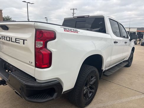 Used 2020 Chevrolet Silverado 1500 LT Trail Boss image 5