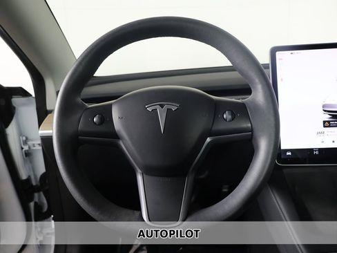 Used 2023 Tesla Model 3 Long Range image 3