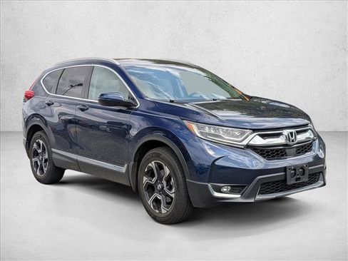 Used 2018 Honda CR-V Touring image 2